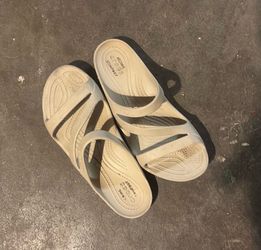 Women’s clothing and shoes