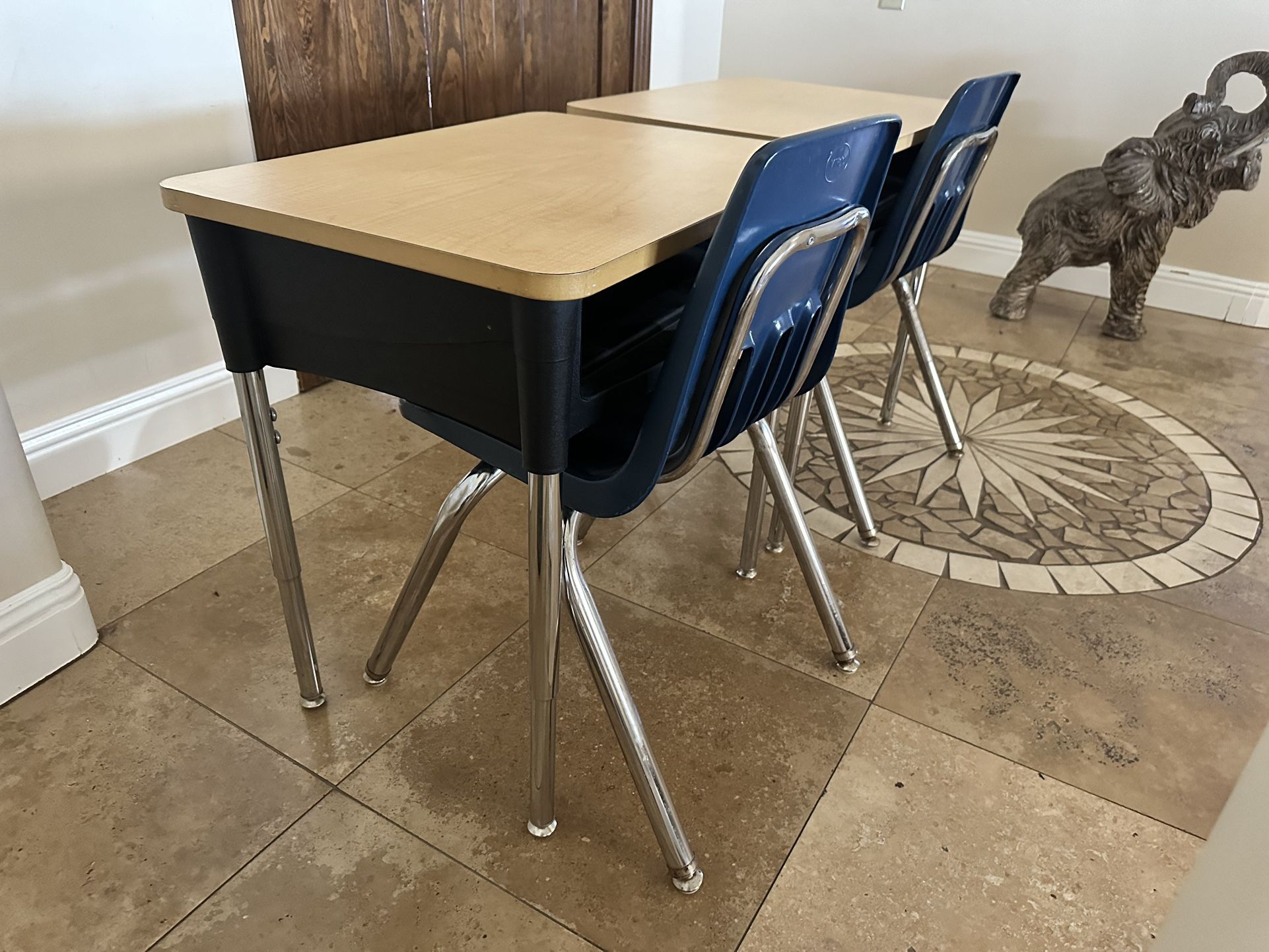 *FREE* School Desks and Chairs 