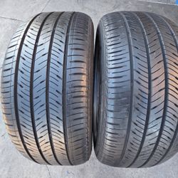 2 USED TIRES KUMHO 215/55/17
