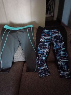 WOMEN'S CLOTHING/SHOES