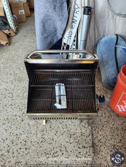 MA1951-001 Magma Catalina II Propane BBQ With Manual