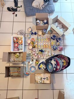120+ Vietri Sul Mare handmade and hand painted Ceramic Collection selling as a whole set