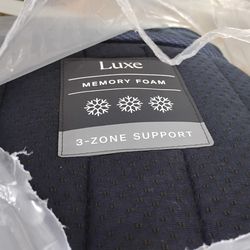 DREAM CLOUD LUXE MEMORY FOAM MATTRESS CALIFORNIA KING - NEW