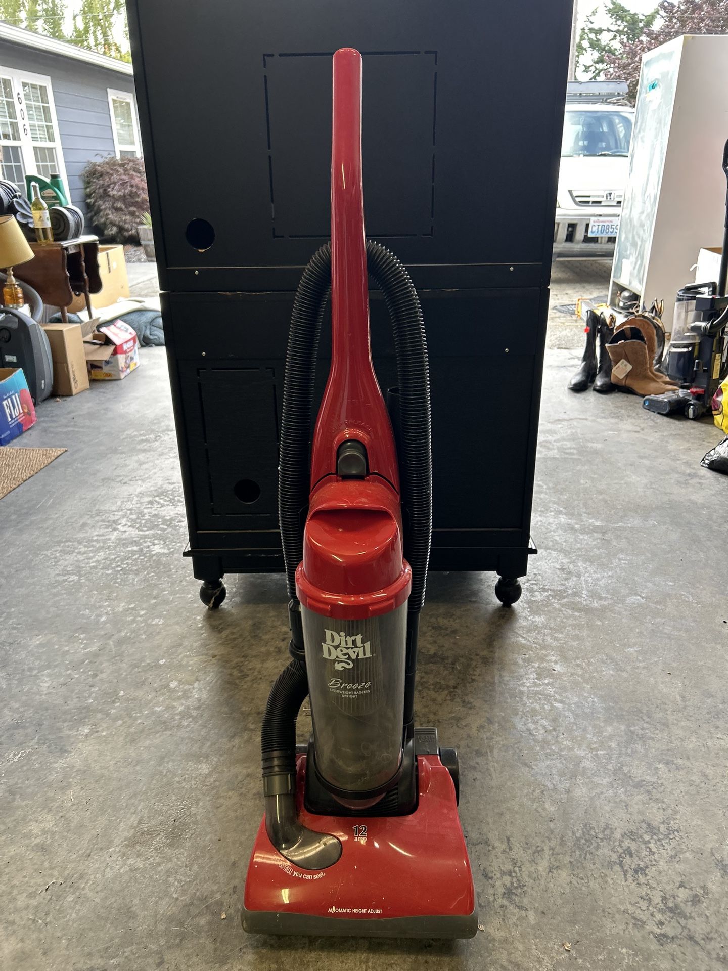 Dirt Devil Vacuum