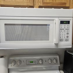 Over The Oven Microwave 