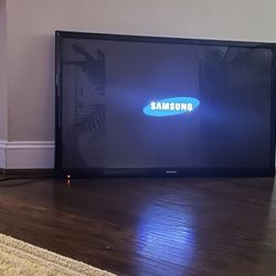 Samsung 43” Plasma TV – PN43F4550AF