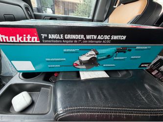 Makita 7” angle grinder