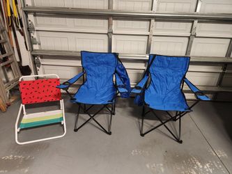 Beach Chair and 2 Blue Folding Chairs with carry bag