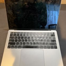 MacBook Air 13” Retina 
