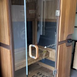 Sunlighten mPulse Full-Spectrum Infrared Sauna – Excellent Condition