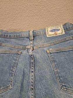 Classic women jeans 👖 👌