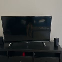 TCL 49” TV