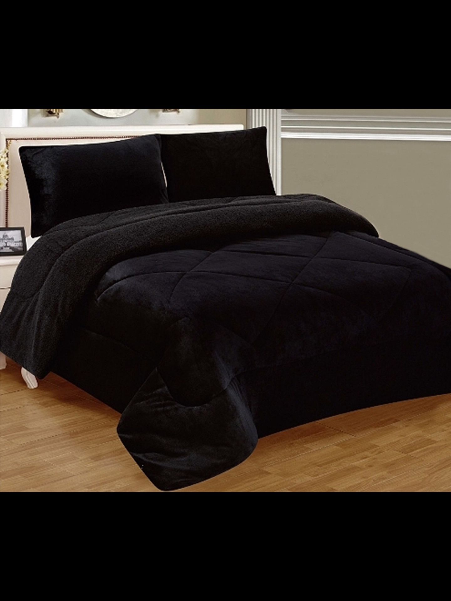 Brand New Black Warm Super Thick Soft Borrego Sherpa Quilted Blanket 3 Piece Set with Pillow Shams Queen Size