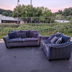 American Signature Navy Blue Sofa And Loveseat 