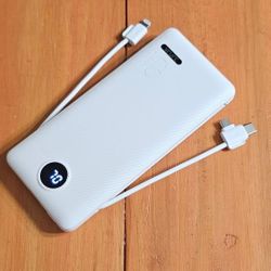 BATTERY BANK 10,000maH white