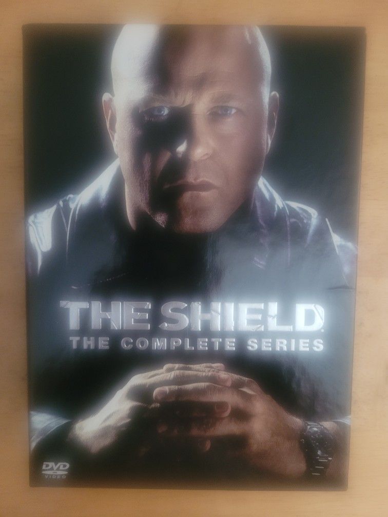 THE SHIELD THE COMPLETE SERIES 