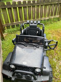Toy car