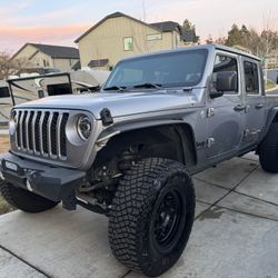 2020 Jeep Gladiator