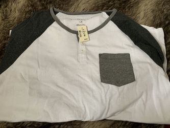 AEROPOSTALE MEN'S POCKET WITH SLEEVES T-SHIRT - SIZE LG