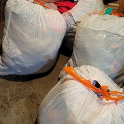 FREE CLOTHING 