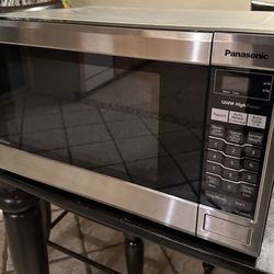 Panasonic Microwave Oven 
