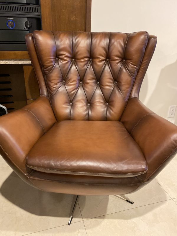 Pottery Barn Wells Leather Swivel Chair for Sale in Fort Lauderdale