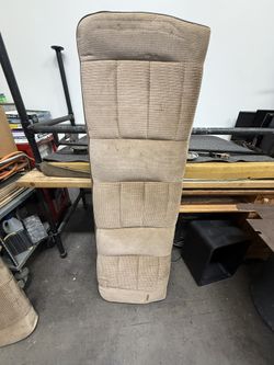 Volkswagen Vanagon Rear Bottom Seat