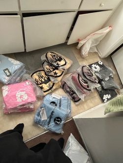 32 products for 1000 lmk