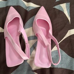 Light pink kitten heels