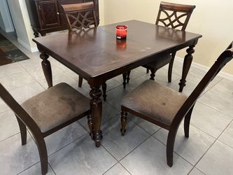 Dining Room Set
