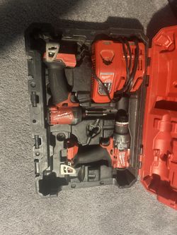 Milwaukee M18 FUEL Drill Combo