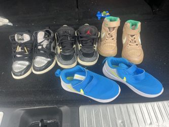 Zapatillas De Niño Usadas