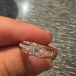 14kt Gold Ring 