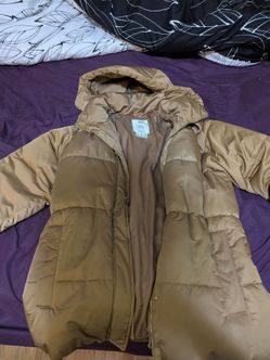 Ambercrombie and Fitch, Ultra Collection Hooded Puffer Jacket – Size L