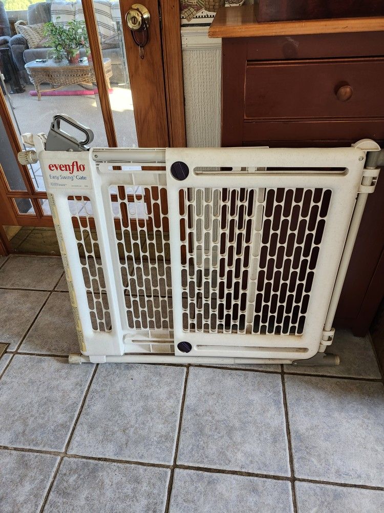 Easy Swing Gate