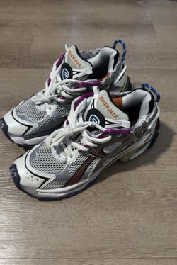 Balenciaga Size 8.5