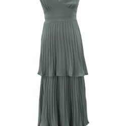 LULU'S SZ XS Luxe Perfection Sage Green Pleated Tiered Backless Maxi Dress B45