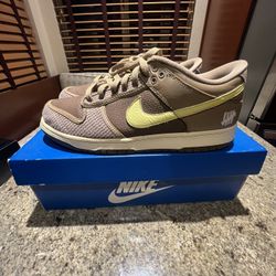 Nike Dunk Low Undefeated Men’s Size 11