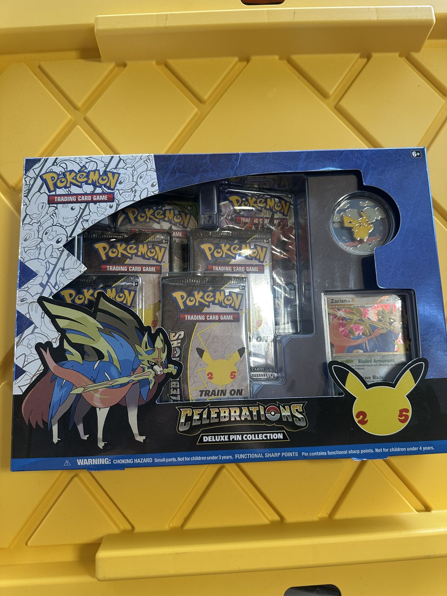 Pokemon Celebration Deluxe Pin Collection Zacian 