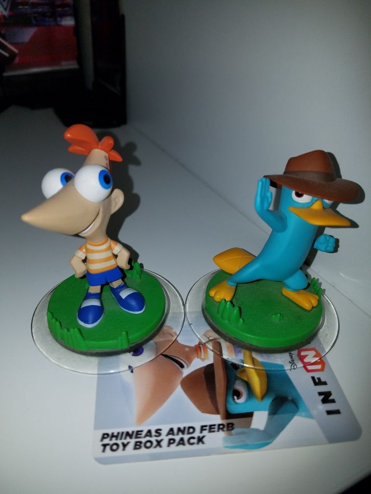 Disney Infinity Phineas And Ferb Toy Box Pack