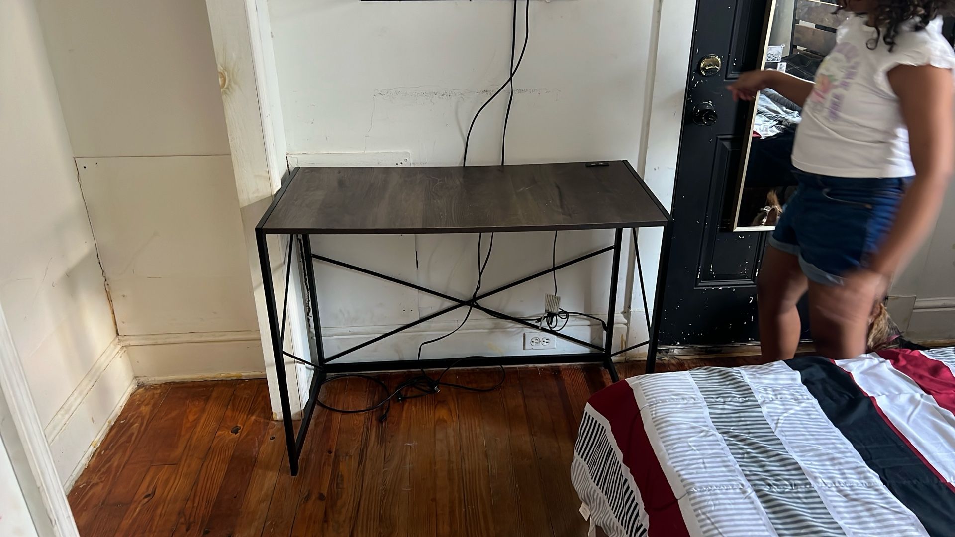 Metal Computer Desk 