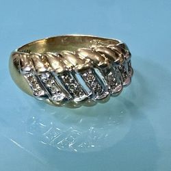 ✨ 14KT Yellow Gold & .25CT Diamond Band/Ring 4.7g
