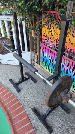 Squat stand