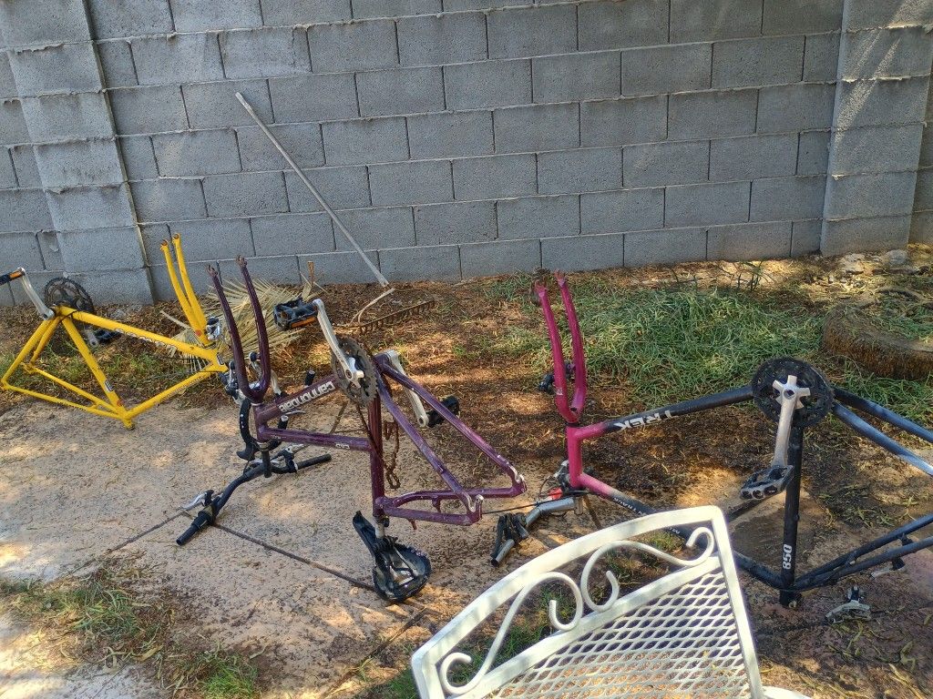 Dawes  Cannondale And Trek.   Bike Frames
