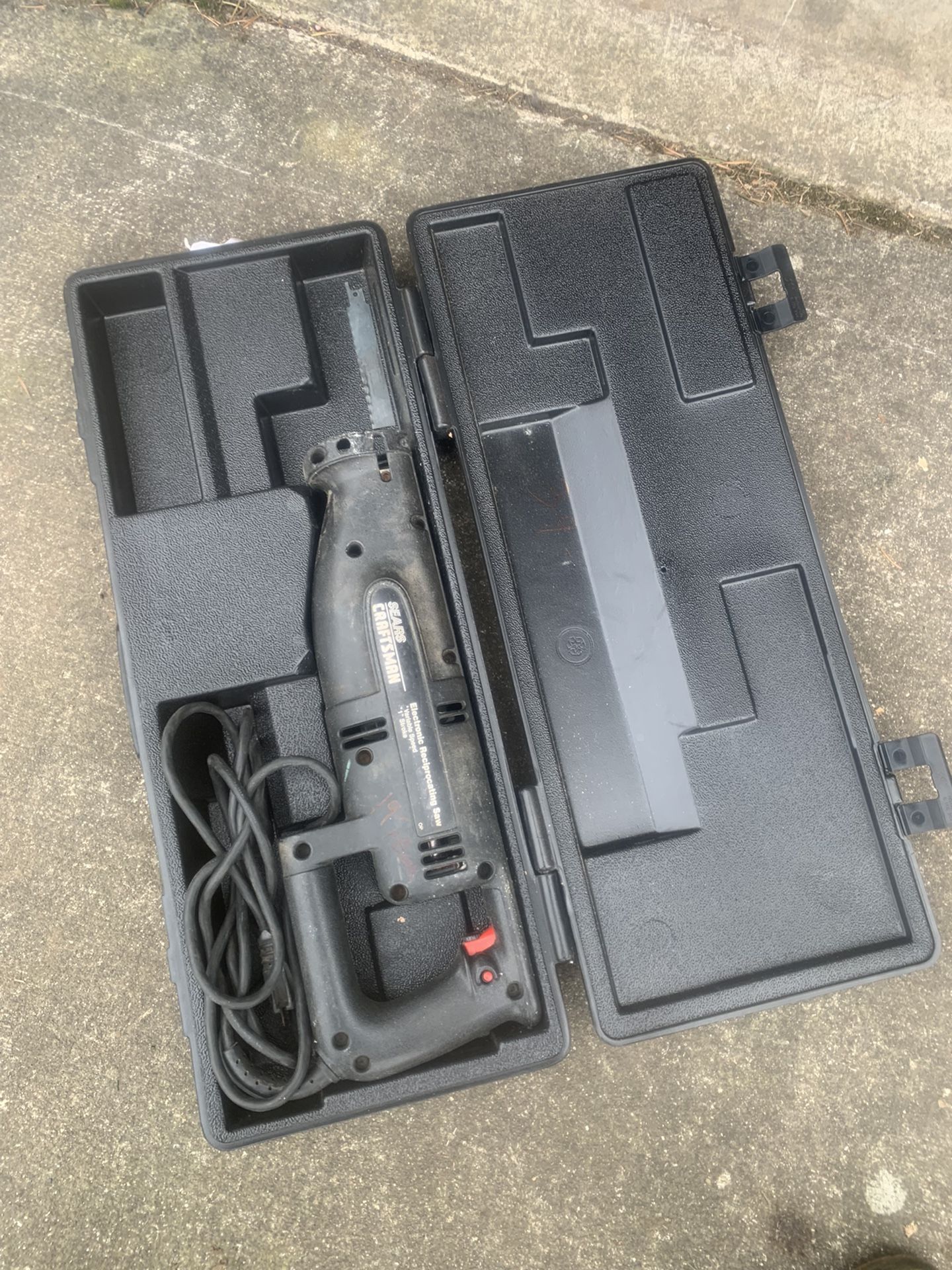 Sears Craftsman Electric Plug-In Reciprocating Saw