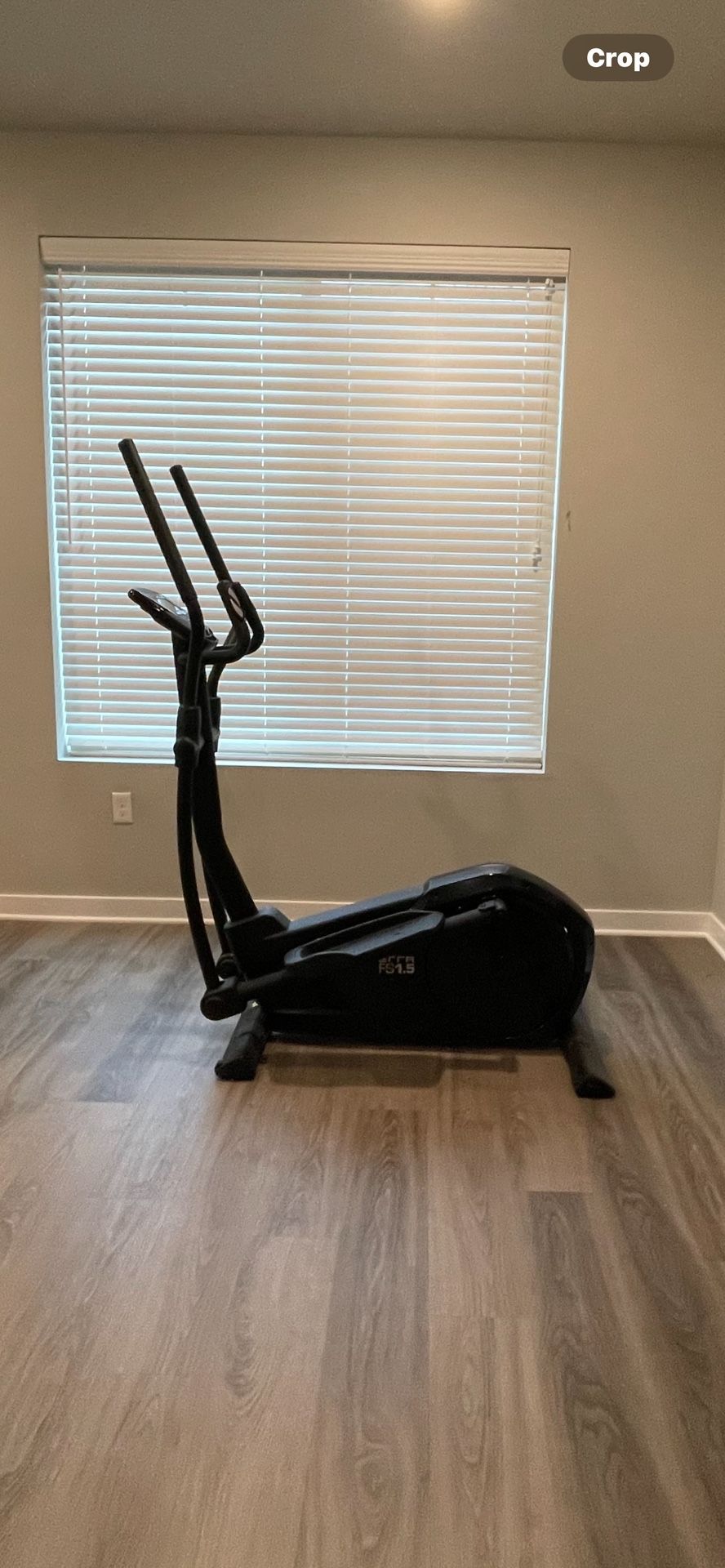 XTERRA Fitness FS1.5 Elliptical Machine Trainer, Black