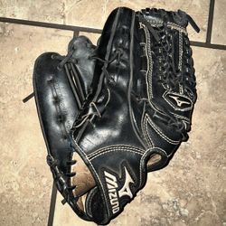 Mizuno Gmvp 1152p LHT Black 11 1/2"
