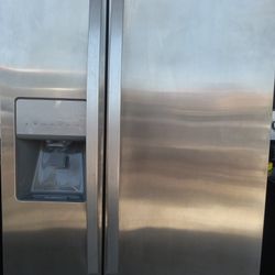 Refrigerator 33"