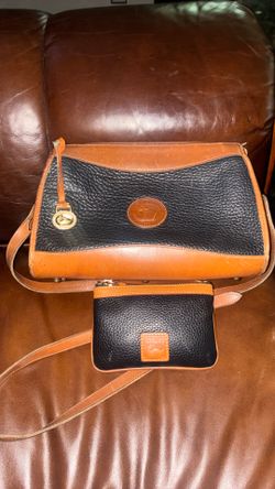 Dooney & Bourke