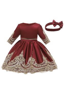 Girls dresses beautiful!! Holiday special!! Hurry up while supplies last!!